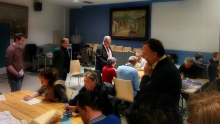 Dépouillement du scrutin des municipales 2014 à la mairie